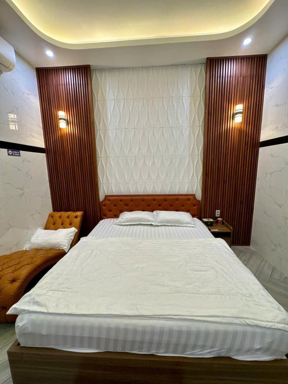Bao Ngoc Hotel Cao Lanh ภายนอก รูปภาพ
