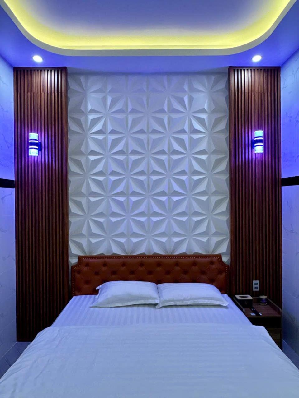 Bao Ngoc Hotel Cao Lanh ภายนอก รูปภาพ